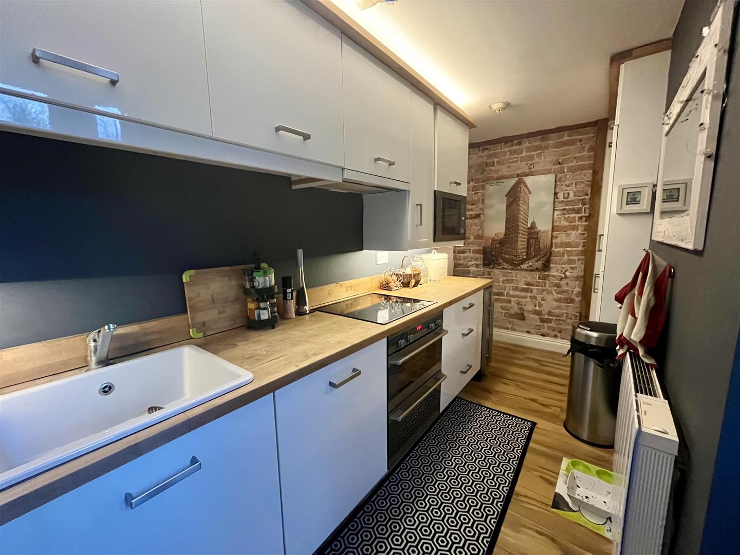 Apartment 4, Terrick Hall, Whitchurch, SY13 4JZ Estate Agents & Auctioneers